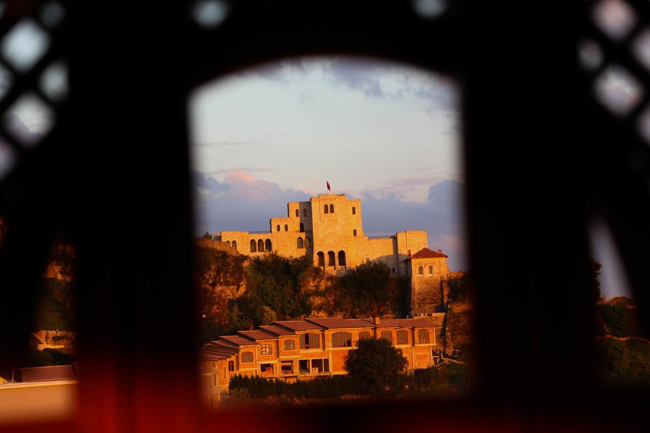 Mervin Hotel Krujë Exteriér fotografie